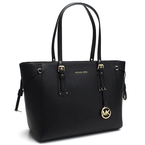 michael kors handbags price in pakistan